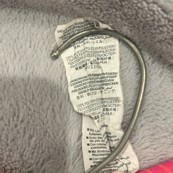 Under Armour Womens Athletic Shorts - Picture 5 of 5